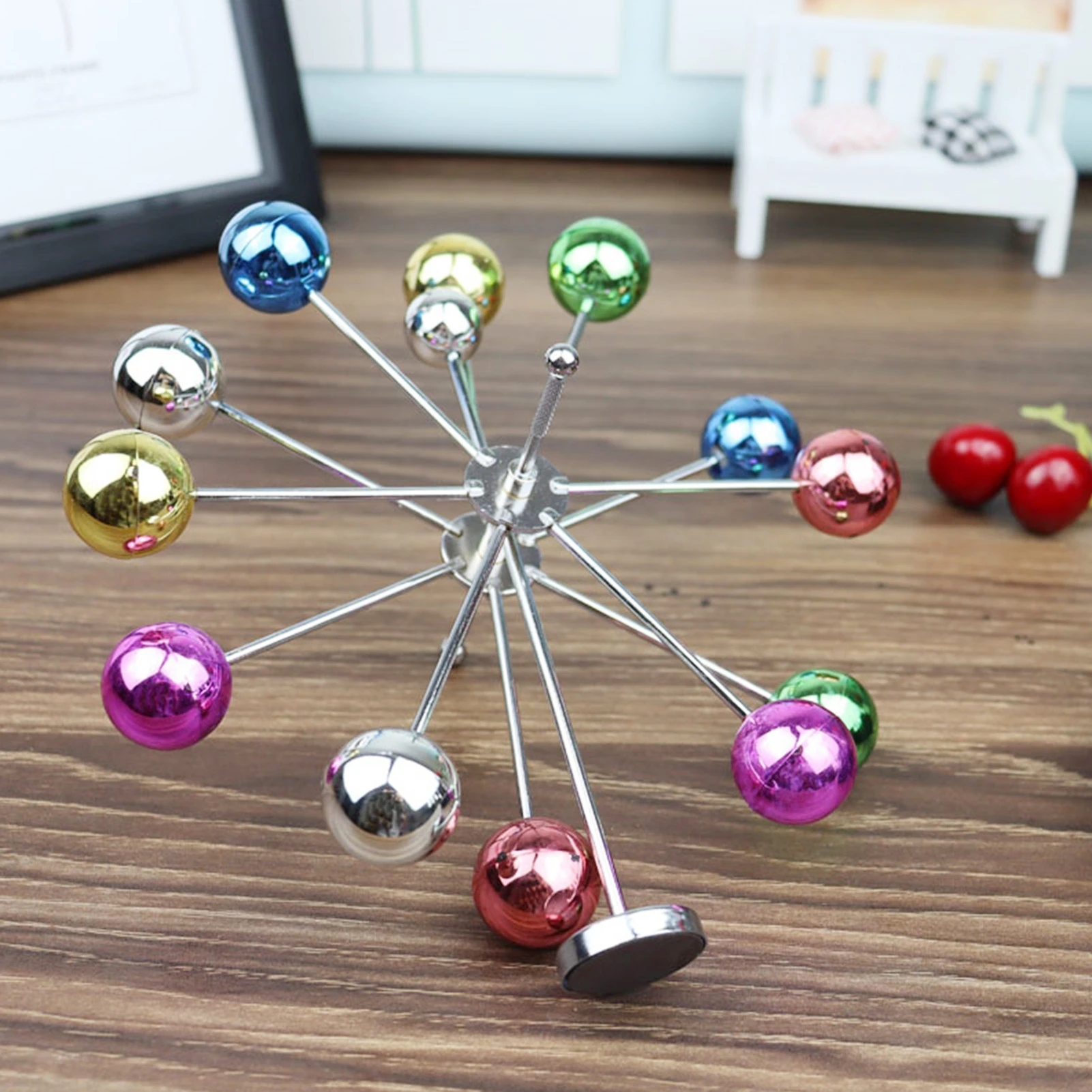 Creative Rotating Ferris Wheel - Newton Cradle Large 评论和价格